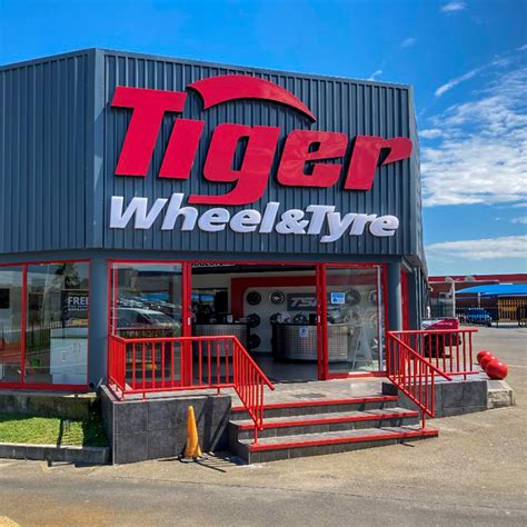 Find tyre services near HARKAWAY .